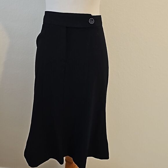 CELINE BY CHAMPION BLACK SKIRT SIZE SMALL - Picture 3 of 7